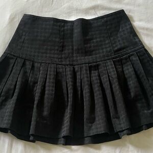 Forever 21 Black and Gray Textured Mini Skirt XS